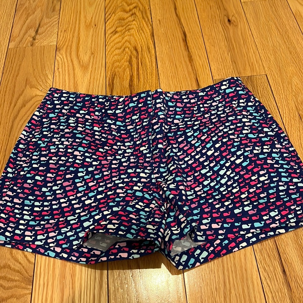 New Vinyard Vines
